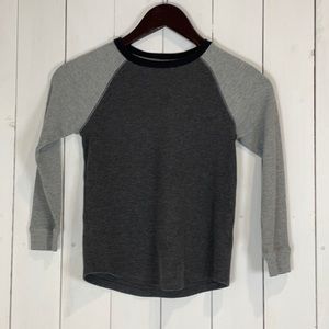 Kids Small Old Navy thermal knit raglan long sleeve t shirt